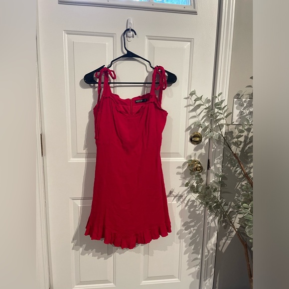 Nasty Gal red midi dress size large 8 dress great condition zipper back - Picture 1 of 9